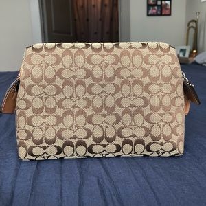 Mini coach makeup bag
